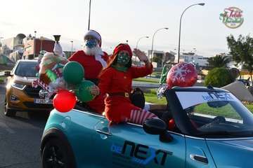 La caravana de Papá Noel inunda Telde de magia y alegría/Francisco Javier Santana.